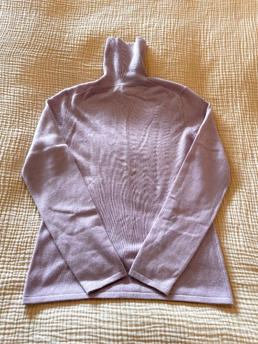 SAKS FIFTH AVENUE CASHMERE TURTLENECK SWEATER